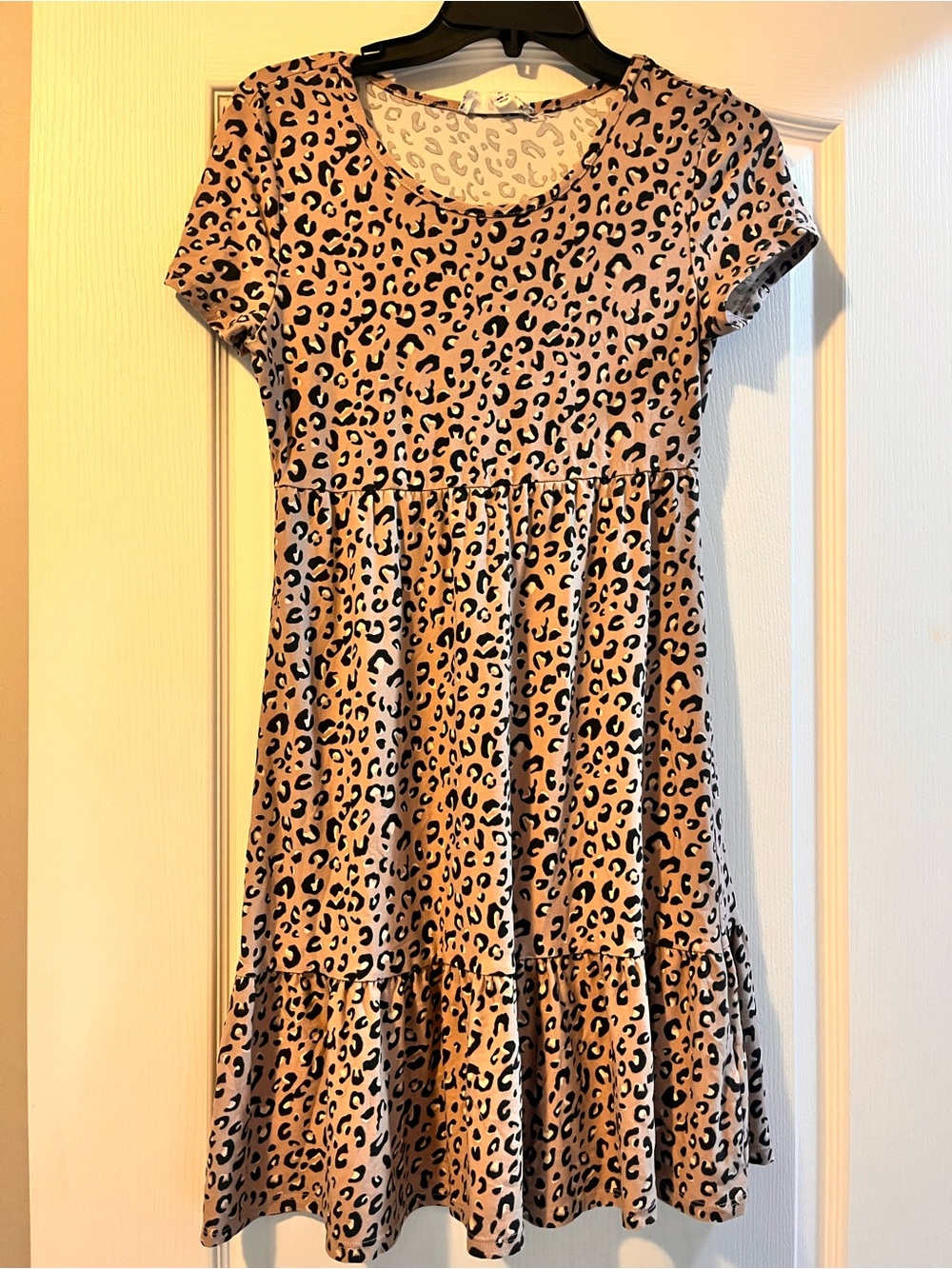 Women Pink Leopard Print Tiered Dress